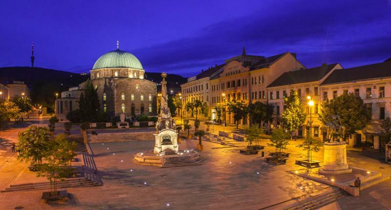 Appartamento St. Péter Apartman Pécs Esterno foto